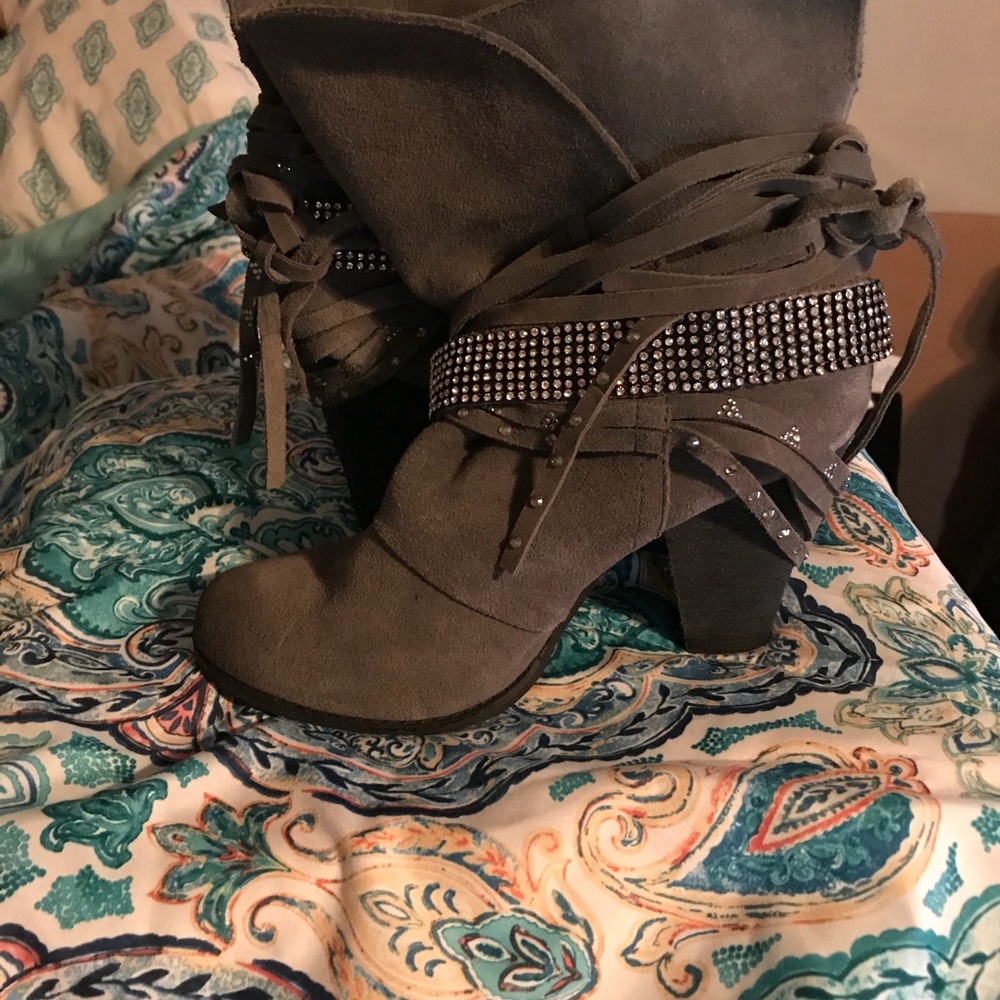Naughty monkey heeled boots